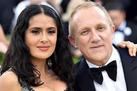 is salma hayek divorced.